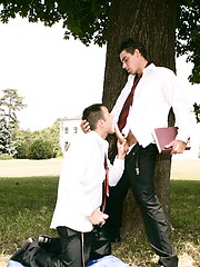 Lucio Maverick and Steve Hunt fucking outdoors