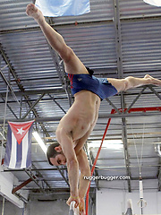 Ruggerbugger have amazing photos of Cuban-American gymnast Danell Leyva naked!