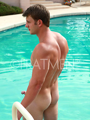 Braden jacking off his muscled boner