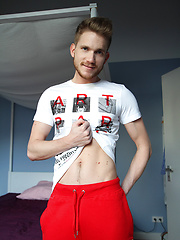 Blond and handsome - Axel Jackson stripping for Zac
