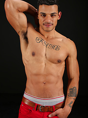 Rodrigo wanking off his dick