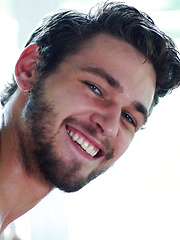 Flex-Fuck: Tate Ryder Fucks Duncan Black