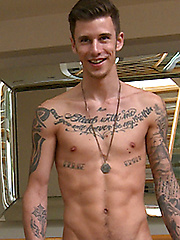 Tall & Tattood Straight Lad Damian jacking off