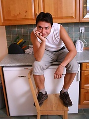 Hot euro twink jerking off