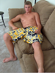 Amateur college boy Phil