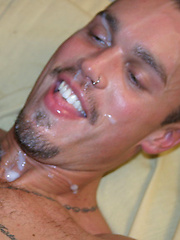 Muscled ebony stud fuck his buddy and shoots a load on his face