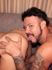 Midnight Boner Scene 1: Beefcake Udon