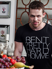 Gay Muscle Hunks Austin Wolf and Kurtis Wolfe fuck each other