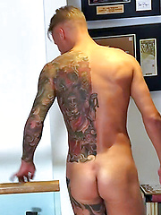 Straight & Ripped Muscular Boxer Jake Campbell