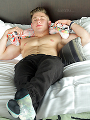 Tyler Hanson's Solo Debut