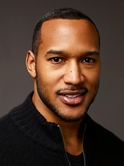 Henry Simmons