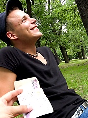 Street Hunting - Hugo Antonin RAW
