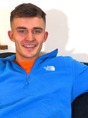Hot british twink with blue eyes