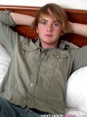 Blonde twink Elliot strokes his dick