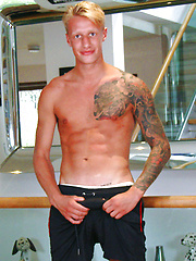 Straight Young Jake Returns to Show off his Ripped Body