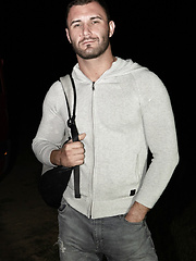 Bromo Daren D, Julian