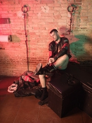 Bikers in leather fuck