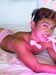 Wet Bunny Bottom - Archie Paige & Pierce Brooks